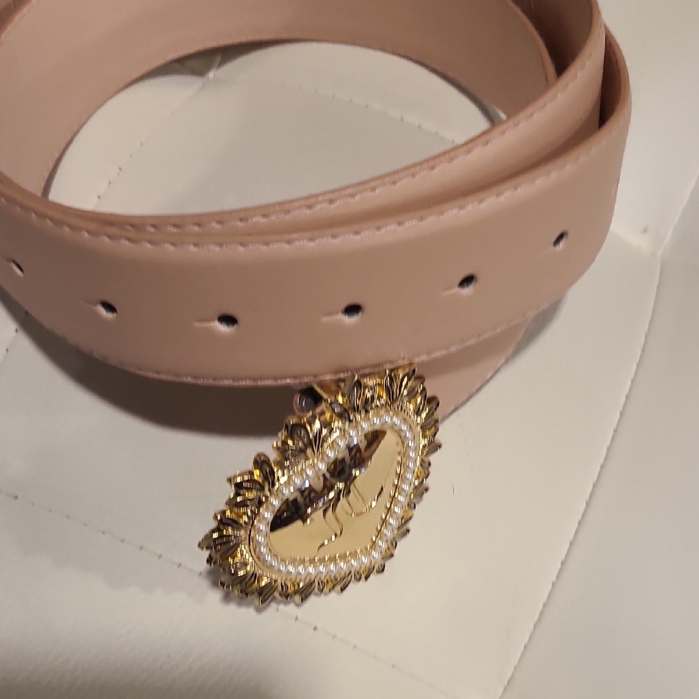 Juicy Couture Blush Belt with Gold Heart Buckle